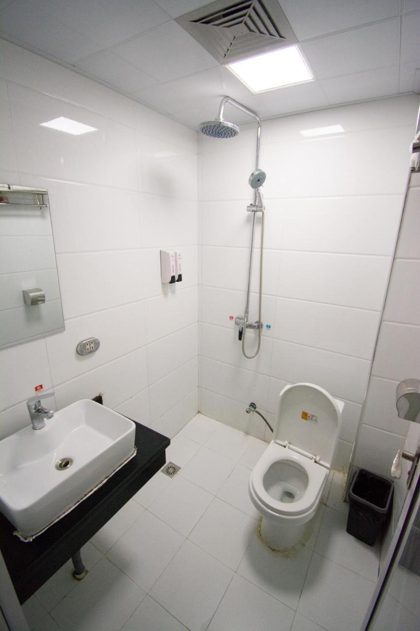 ז'אנגג'יאג'י Hostel Geographer מראה חיצוני תמונה
