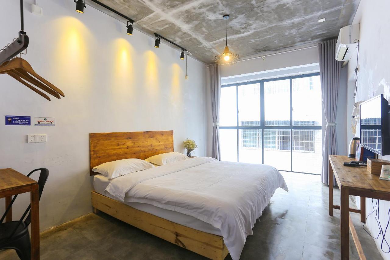 ז'אנגג'יאג'י Hostel Geographer מראה חיצוני תמונה